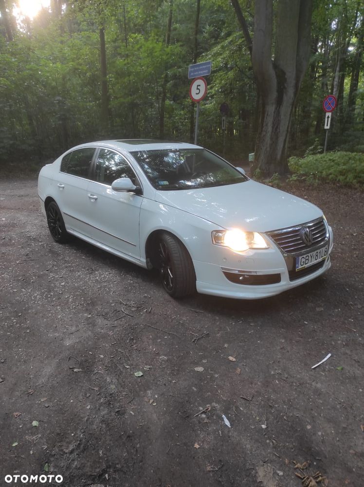 Volkswagen Passat - 5