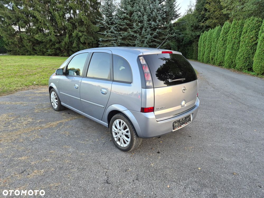 Opel Meriva 1.4 Cosmo - 14