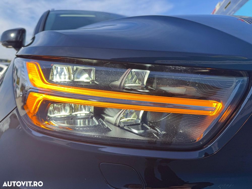 Volvo XC 40 - 24