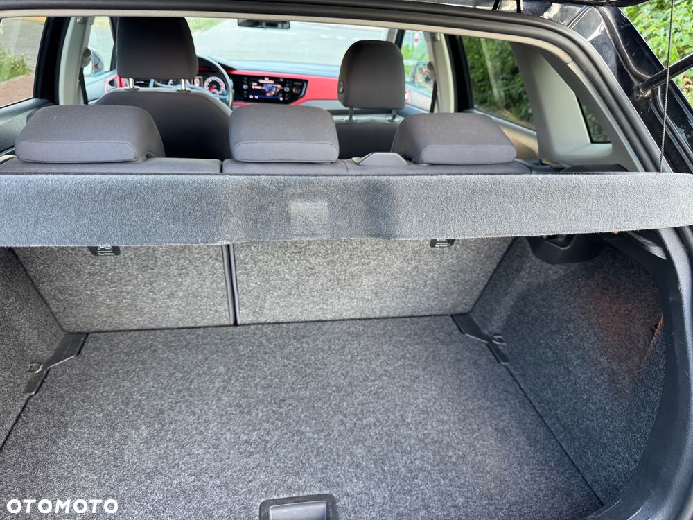 Volkswagen Polo 1.0 TSI Beats - 38