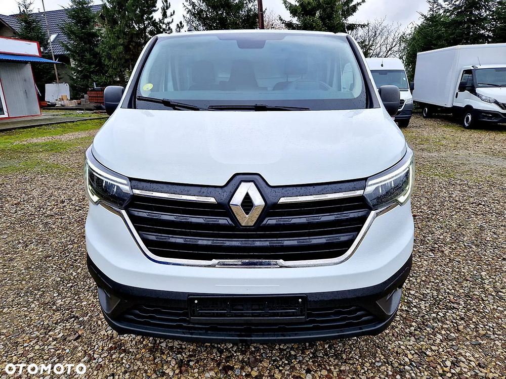 Renault Trafic - 2