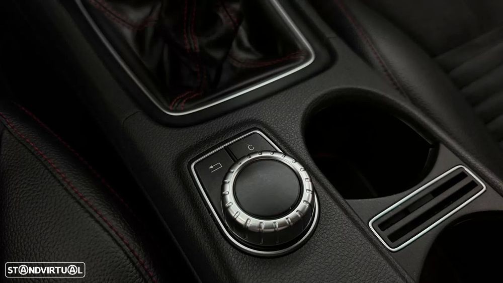 Mercedes-Benz A 200 CDI BE AMG Line - 26