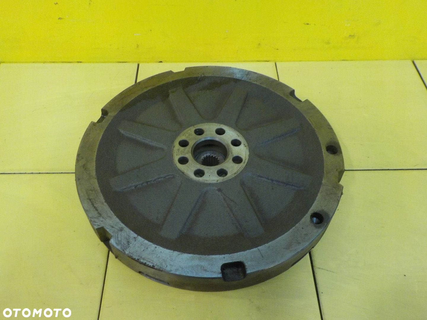 TOYTOA PRIUS III AURIS 1.8 HYBRID 12r 99KM 2ZR-FXE kolo zamachowe 0C290053 - 2