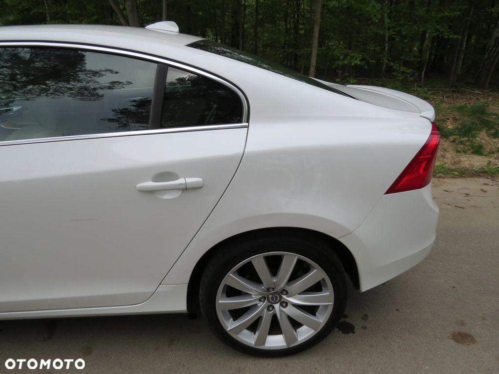 VOLVO S60 II LIFT LONG INSCRIPTION CHRISTAL WHITE PEARL 707-46 2.0 T5 B4204T11 NA CZĘŚCI - 13