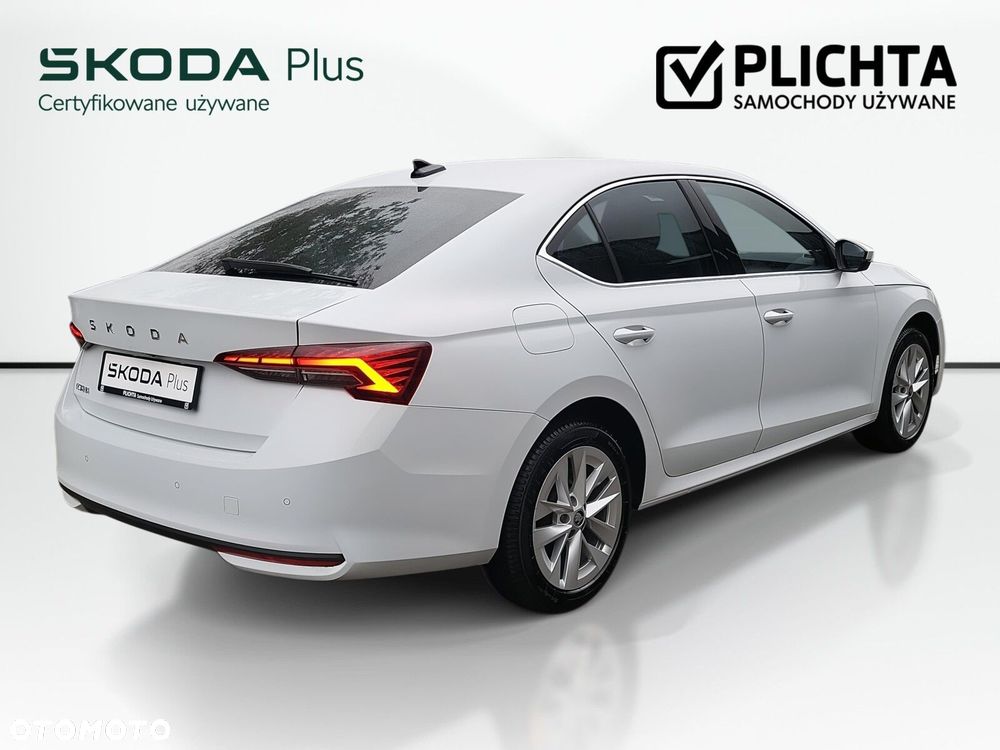 Skoda Octavia 1.5 TSI mHEV Selection DSG - 6