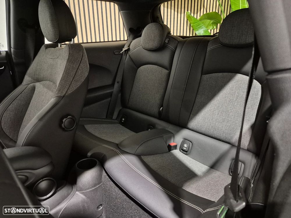 MINI 3 Portas Cooper S - 37