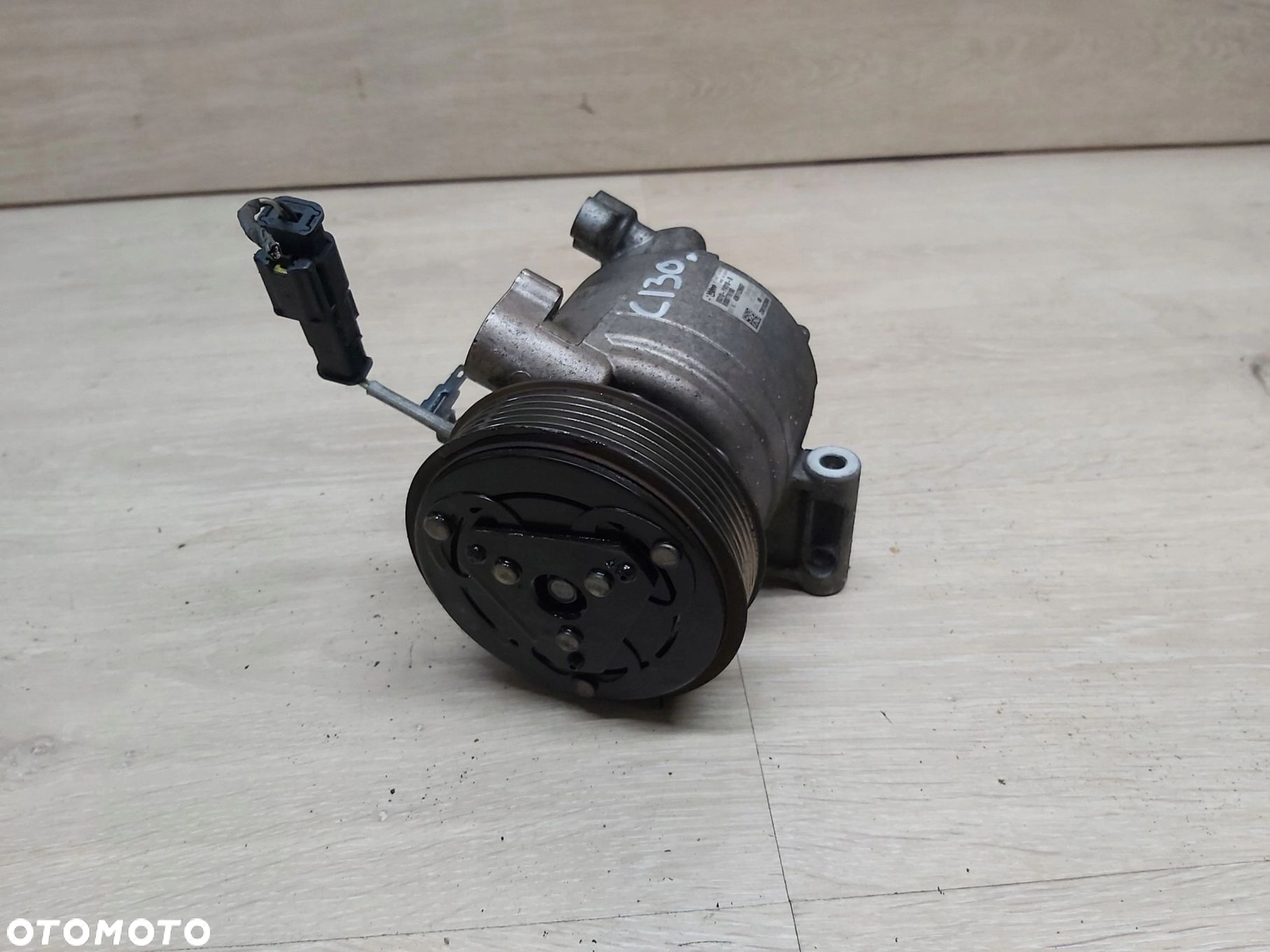Toyota AYGO II 1,0 sprężarka klimatyzacji 88310-YV010 - 4
