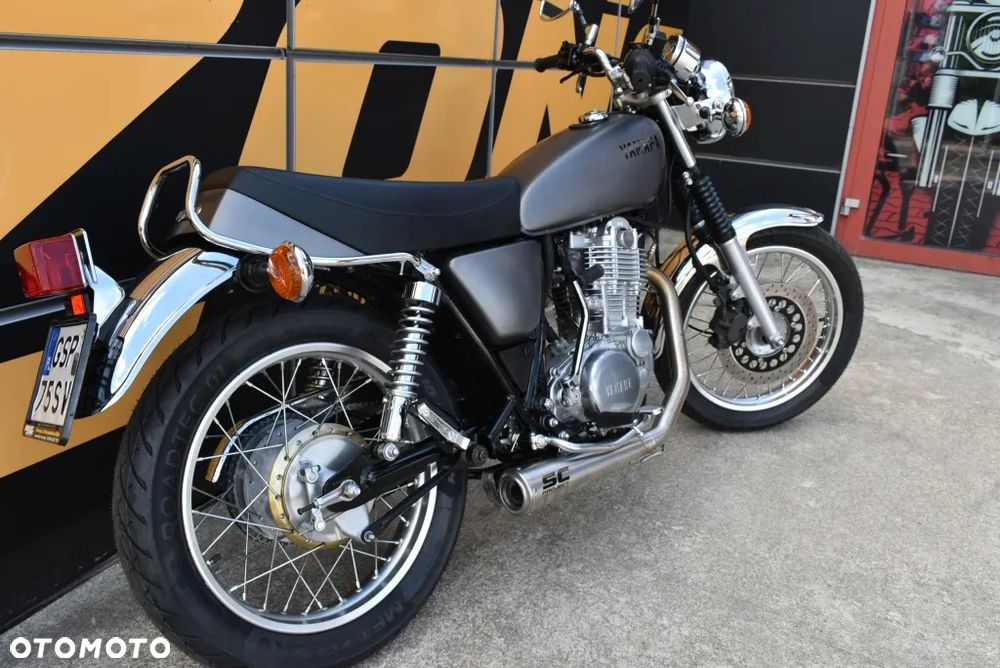 Yamaha SR - 32