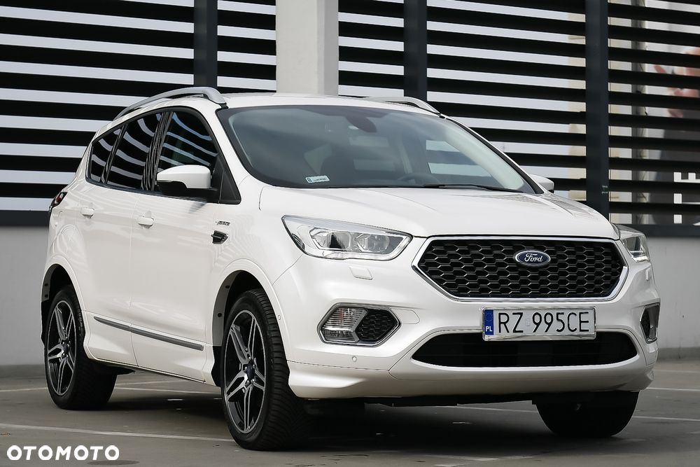 Ford Kuga Vignale 2.0 TDCi AWD - 2
