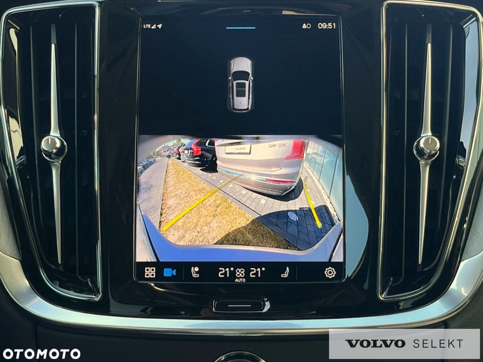 Volvo V60 Cross Country - 27