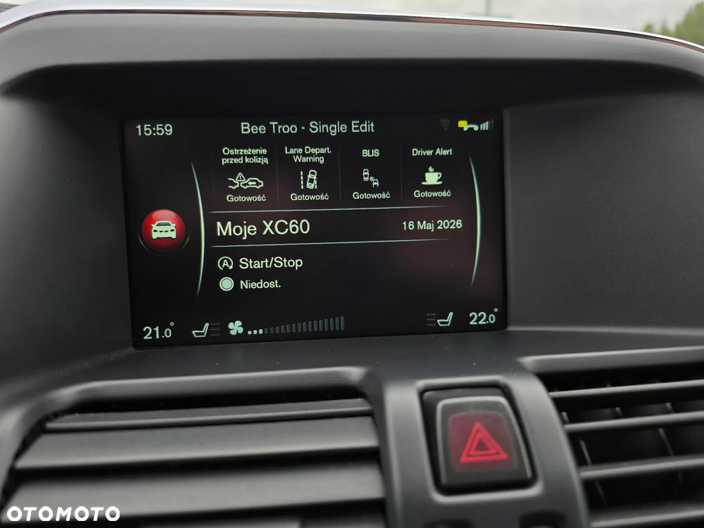 Volvo XC 60 D5 AWD Momentum - 29