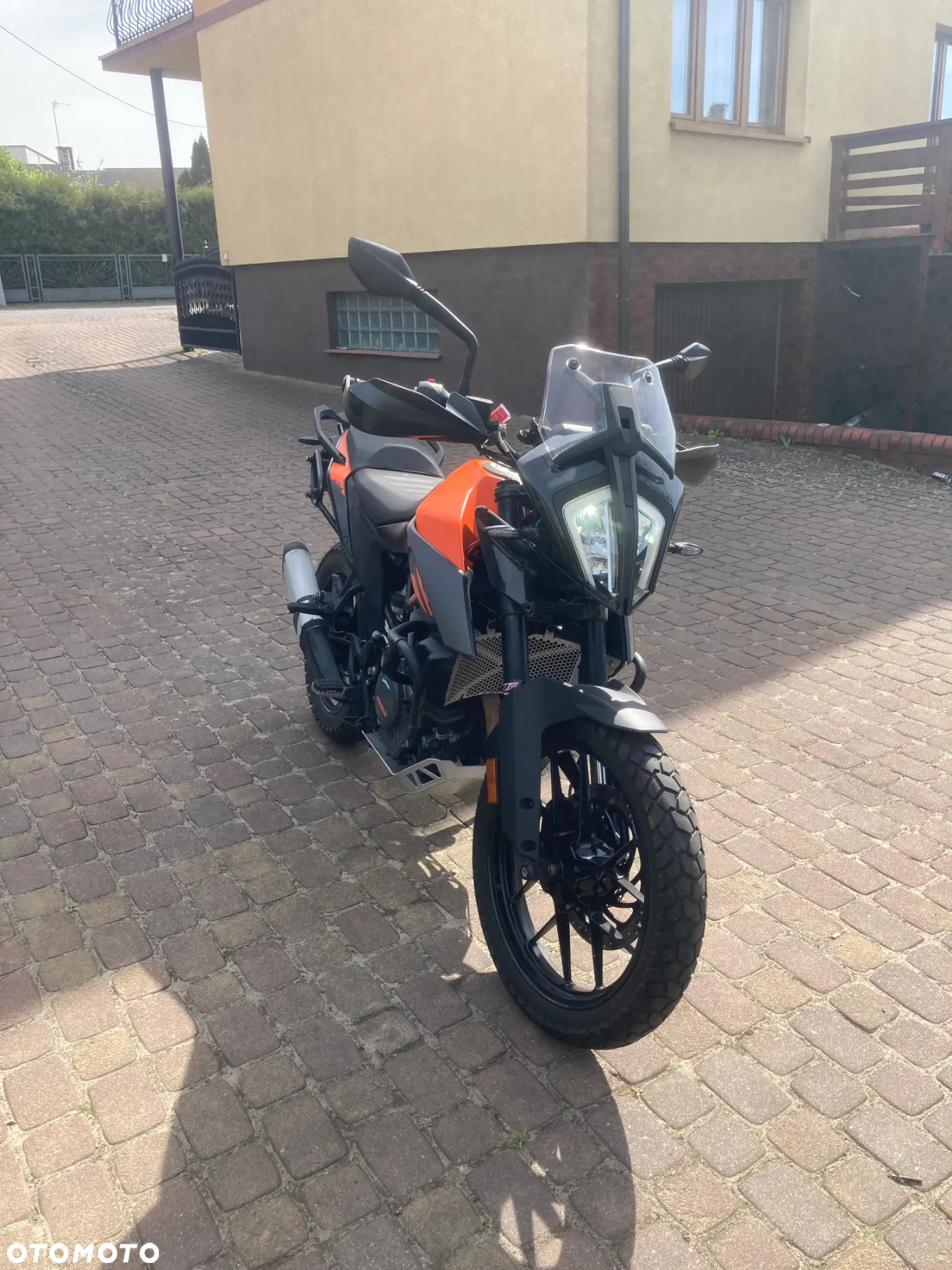 KTM Adventure - 2