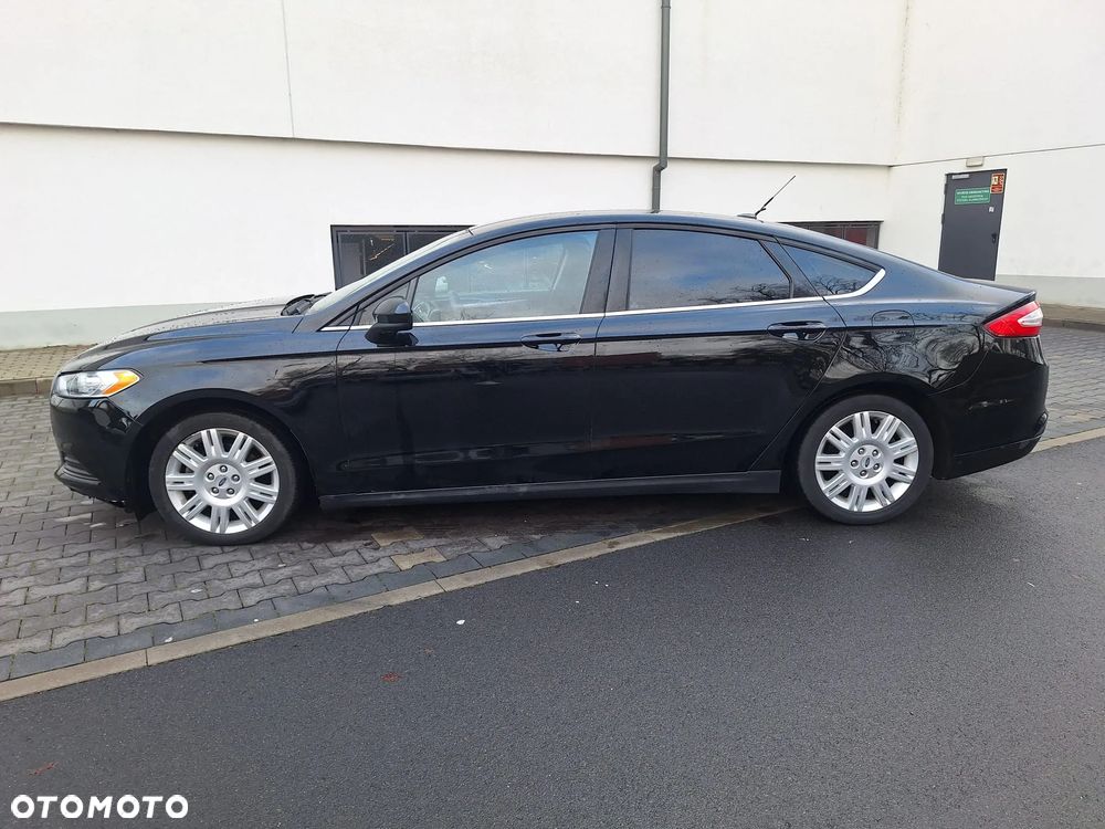 Ford Fusion - 14