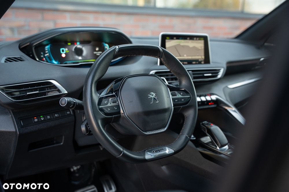 Peugeot 3008 1.6 PureTech Hybrid4 PHEV GT Pack S&S EAT8 - 23