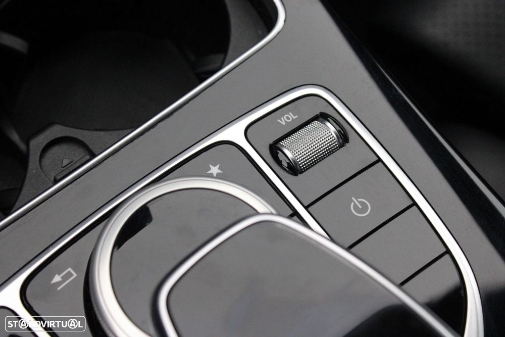 Mercedes-Benz c-200 d AMG Line Aut. - 28