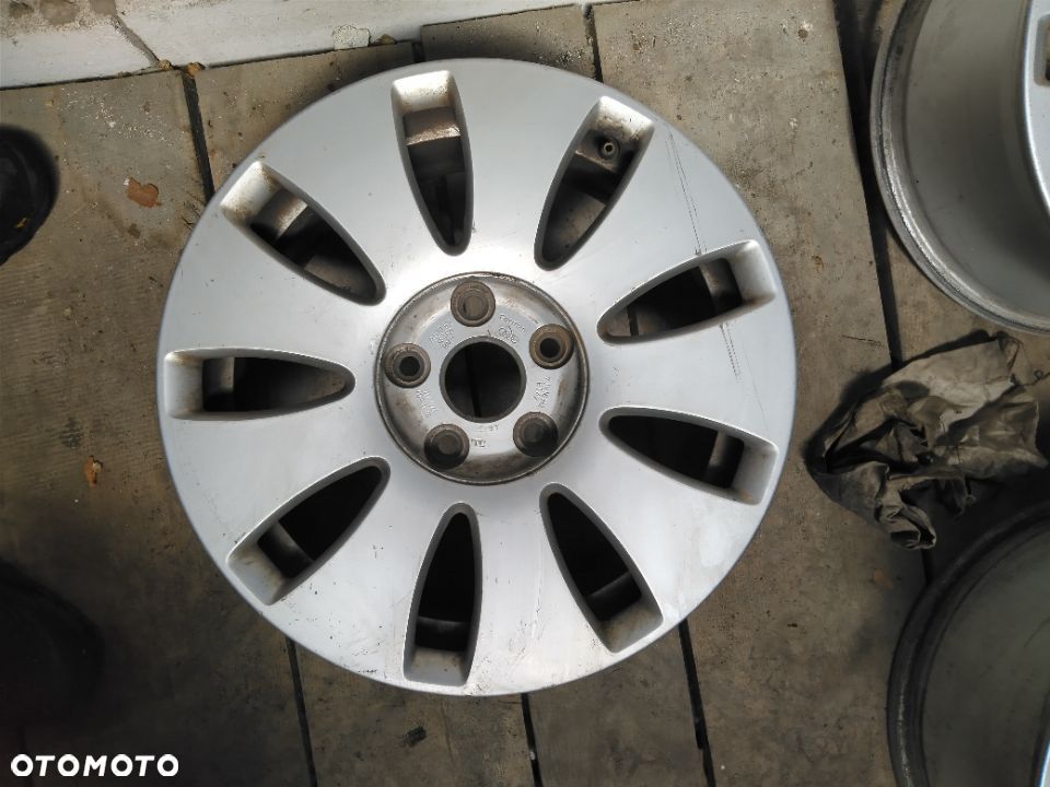 Felga Audi A4 B6/B7 16 5x112 8E0601025AE - 1