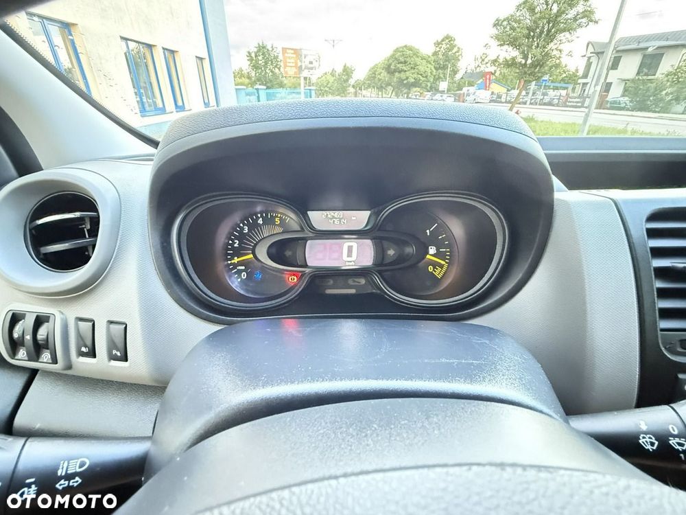 Renault Trafic - 20