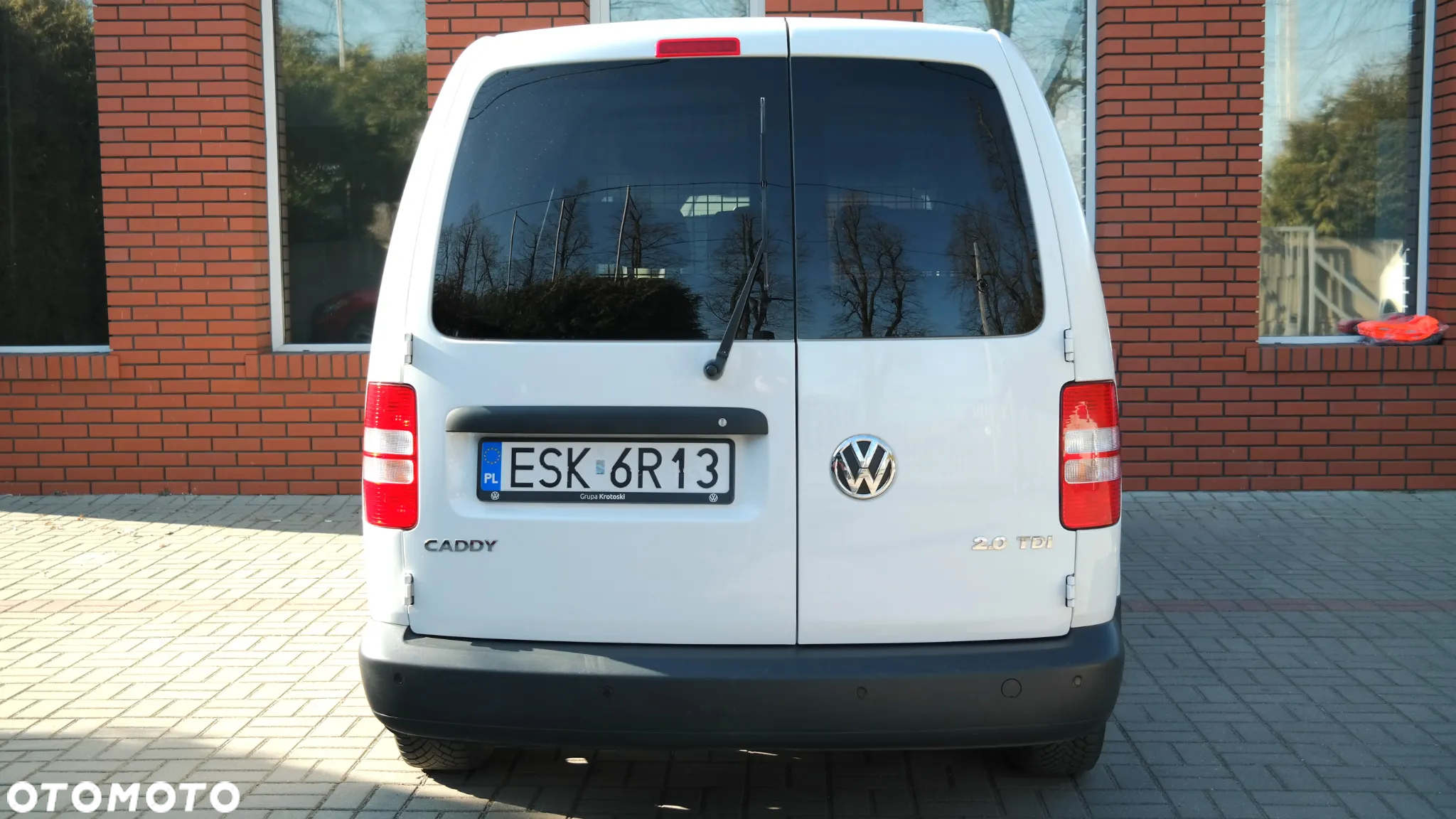 Volkswagen Caddy 2.0 TDI Comfortline DSG - 26