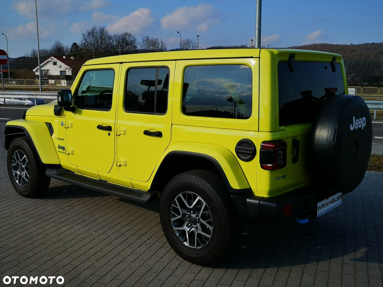 Jeep Wrangler - 4