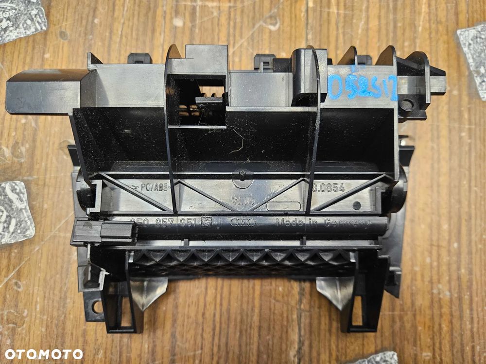 Popielniczka 2 DIN 8E0857951J 03S Klapka Wklad Carbon Srebrna Rybia Luska Audi A4 B6 B7 - 22