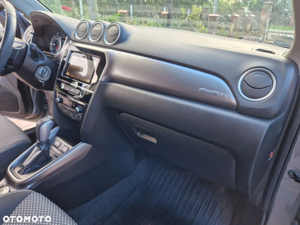 Suzuki Vitara 1.4 Boosterjet Premium 4WD - 24