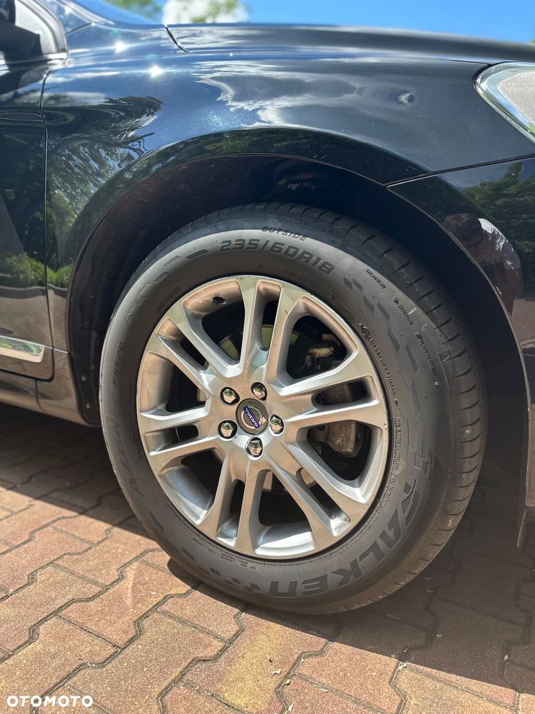 Volvo XC 60 D4 AWD Momentum - 19