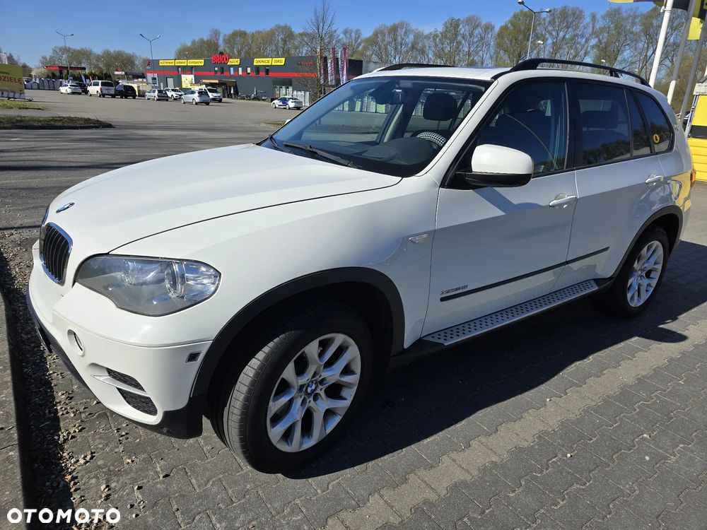 BMW X5 xDrive35i Edition Exclusive - 9