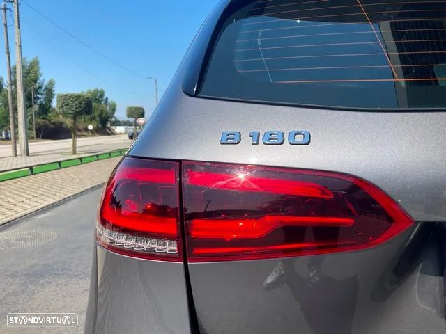 Mercedes-Benz B 180 - 9