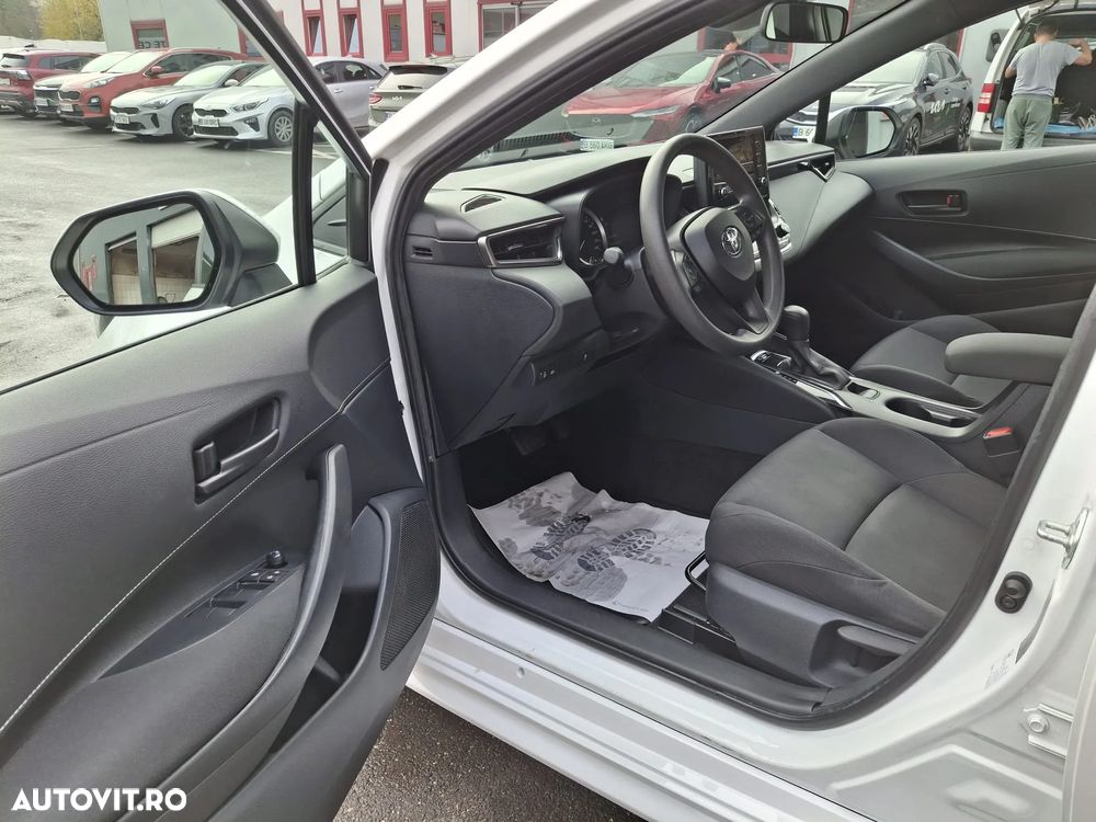 Toyota Corolla 1.8 HSD Eco - 9