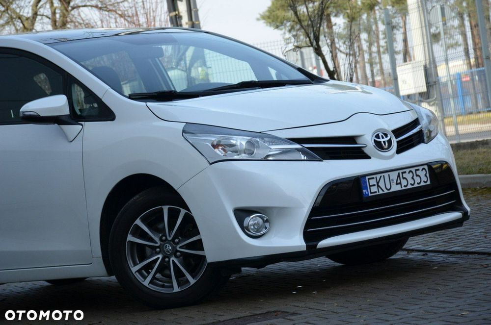 Toyota Verso - 17