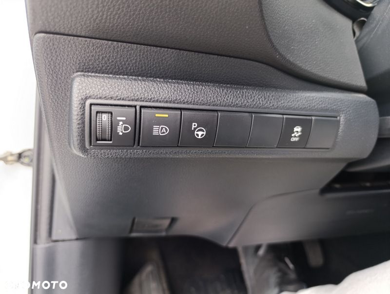 Toyota Corolla 1.8 Hybrid Comfort - 21