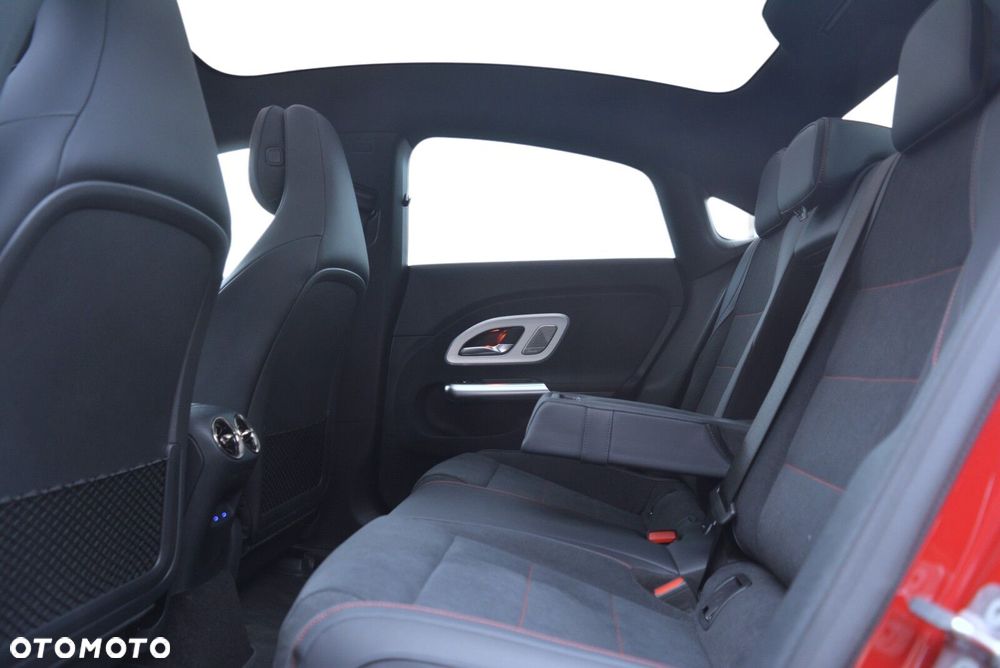 Mercedes-Benz CLA 250+ 85kWh - 9