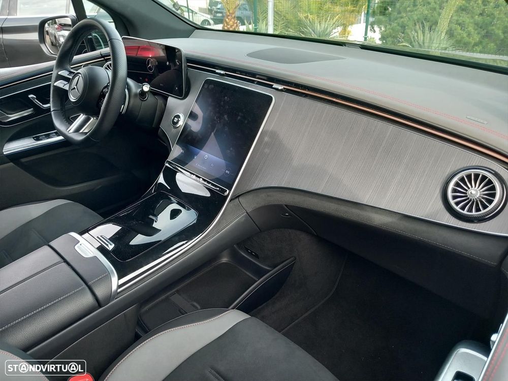 Mercedes-Benz EQE - 16