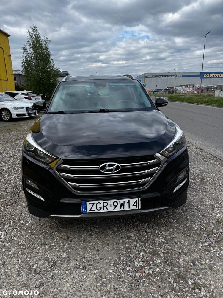 Hyundai Tucson 1.6 GDI BlueDrive GO 2WD - 24