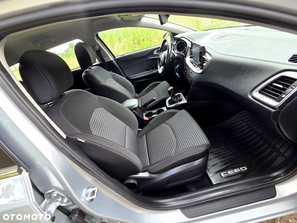 Kia Ceed 1.5 T-GDI L - 26