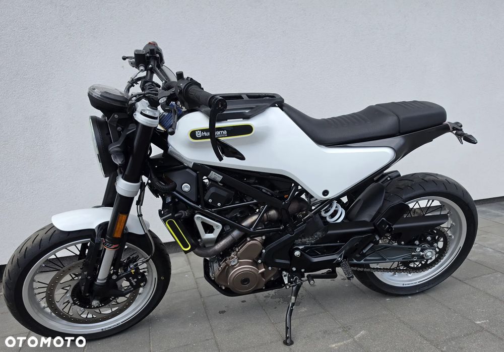 Husqvarna Svartpilen - 12