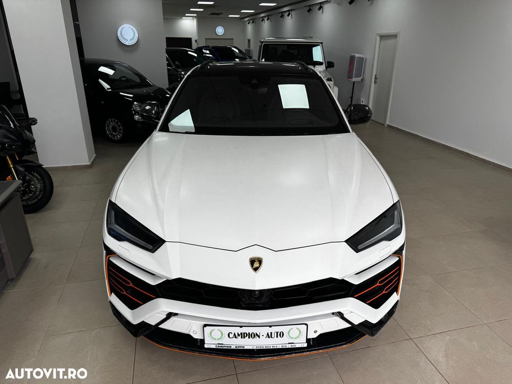 Lamborghini URUS Standard - 8