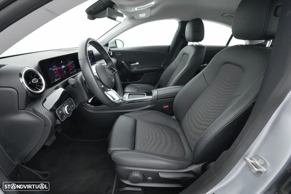 Mercedes-Benz CLA 180 d Progressive Aut. - 12