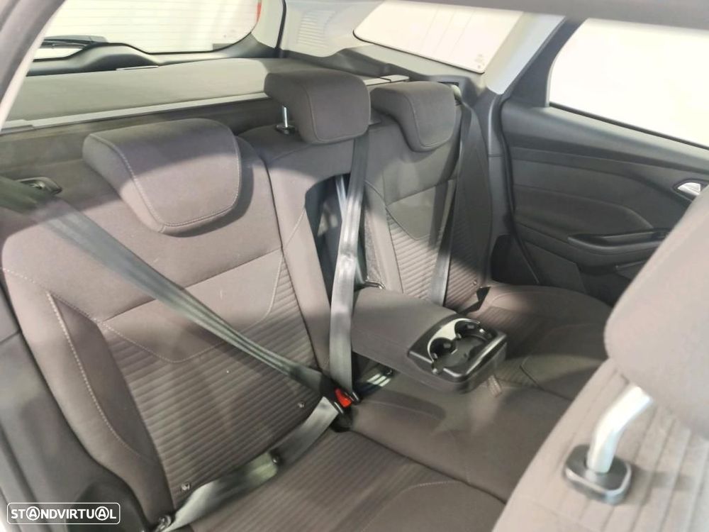Ford Focus SW 1.5 TDCi Titanium - 6