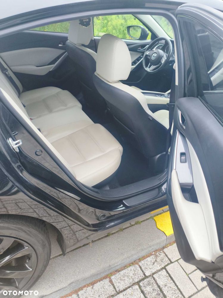 Mazda 6 - 6