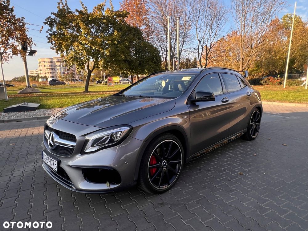 Mercedes-Benz GLA AMG 45 4-Matic - 3
