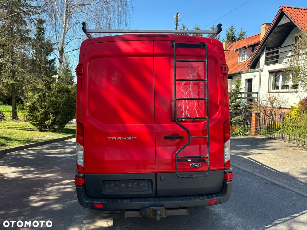 Ford Transit - 11