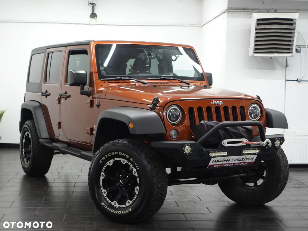 Jeep Wrangler - 10