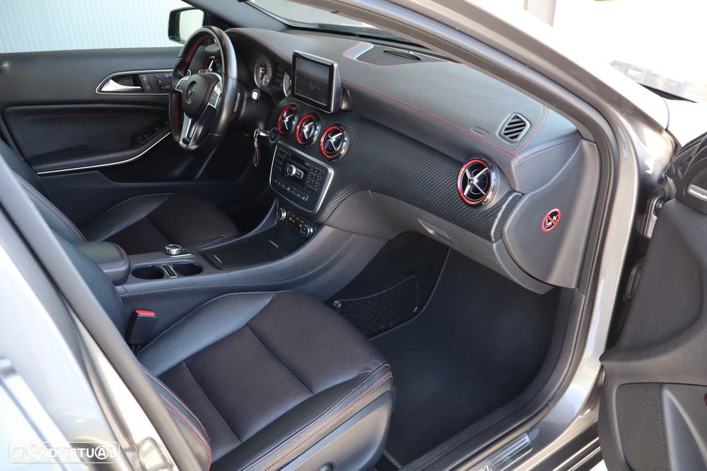 Mercedes-Benz A 250 BE AMG Sport Aut. - 15