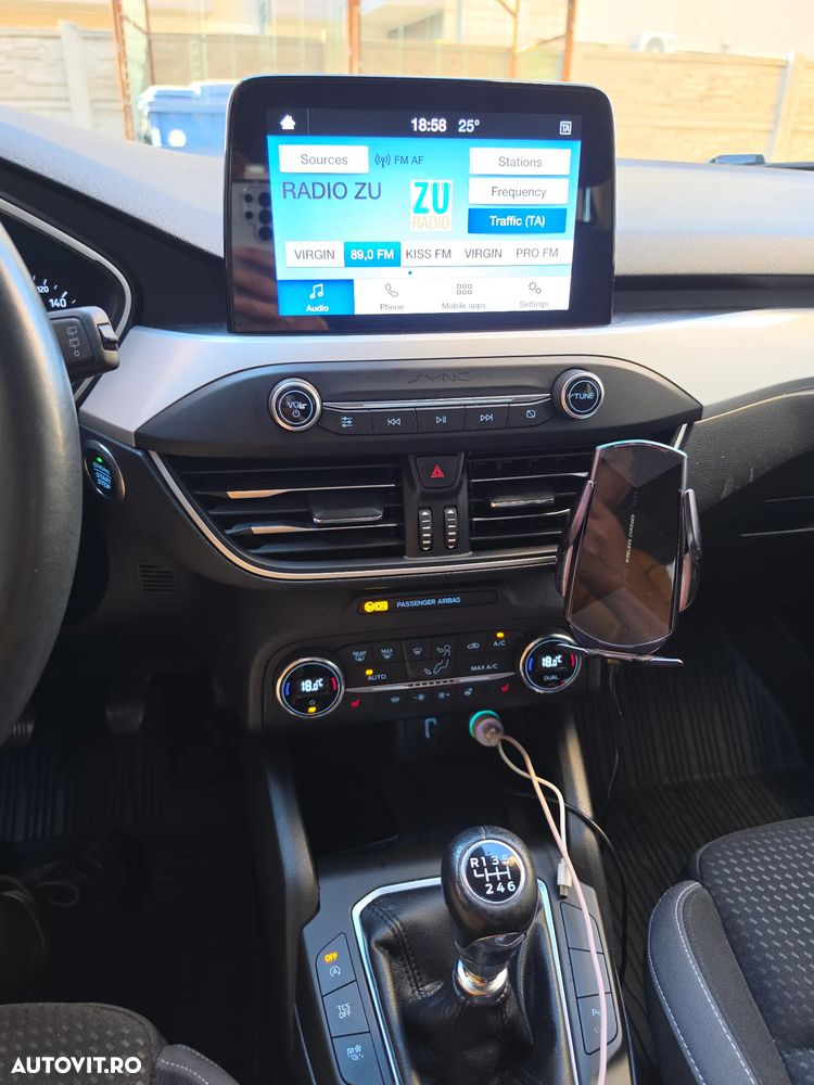 Ford Focus - 9