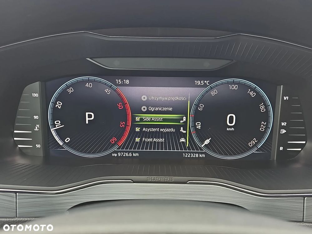 Skoda Superb 2.0 TDI SCR Ambition DSG - 16