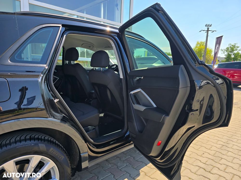 Audi Q3 35 TDI S tronic - 12