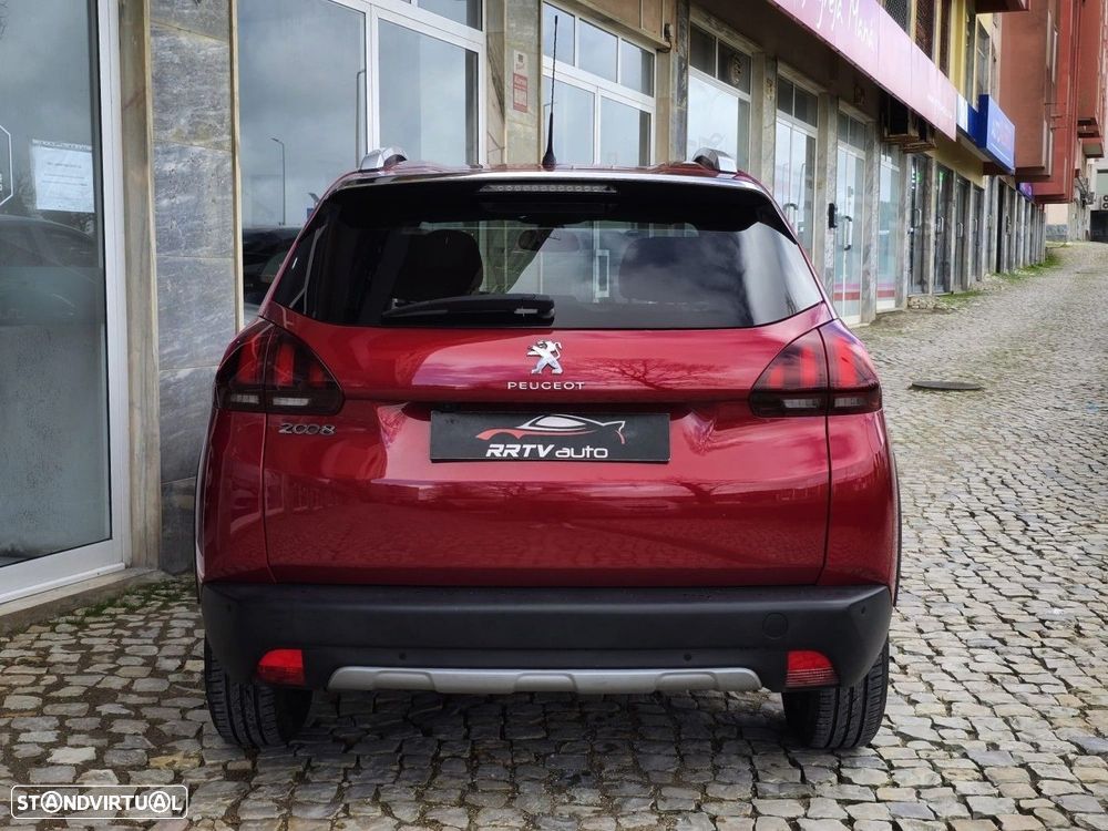 Peugeot 2008 1.2 PureTech Allure - 13