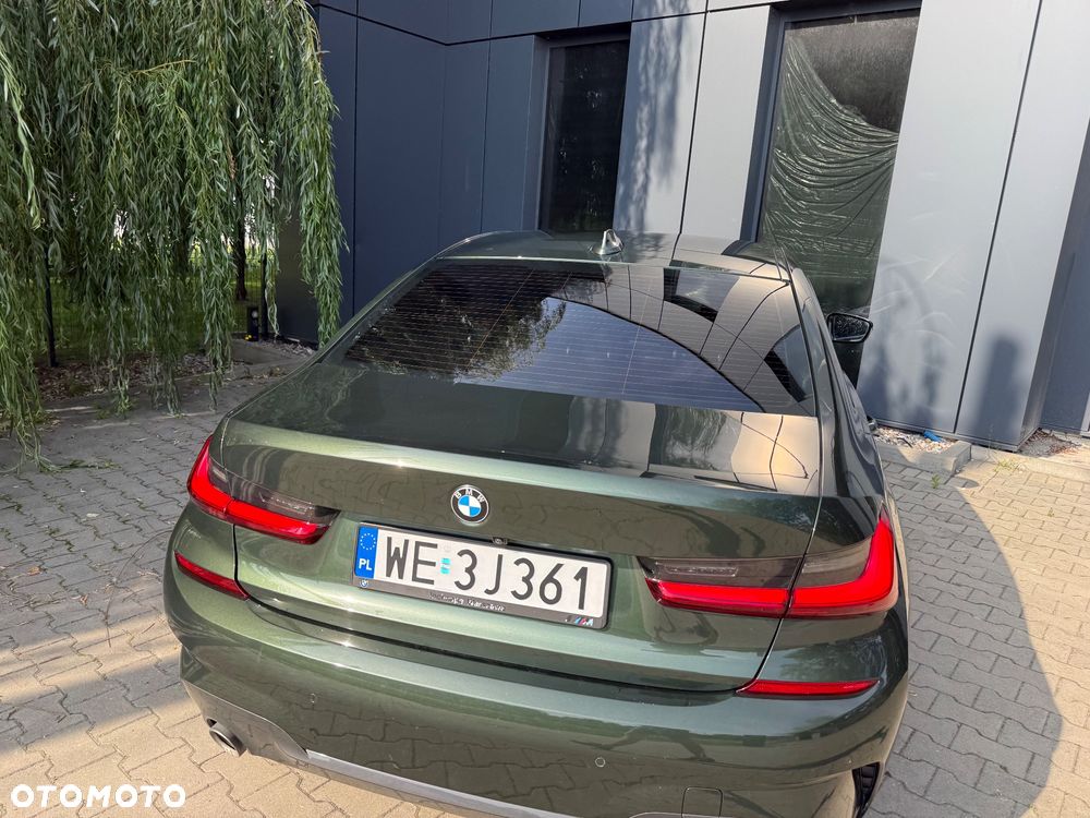 BMW Seria 3 330i xDrive M Sport sport - 22