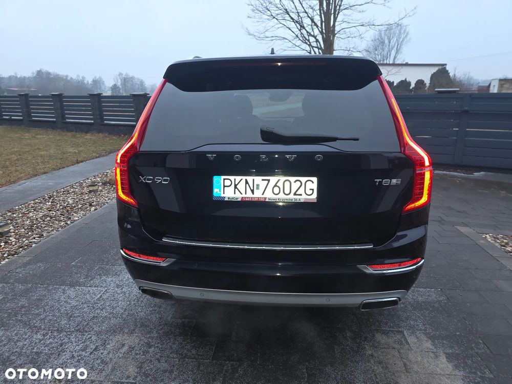 Volvo XC 90 - 8
